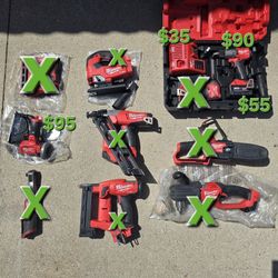 MIlwaukee Bundle Tools Milwaukee M18 And M12 Tools