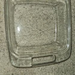 New Pyrex 8x8