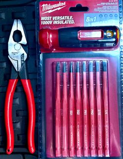 Milwaukee Pliers & 8-in-1 Insulated Screwdriver Set