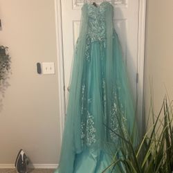 Sweet 15/16 Dress Teal Never Worn 