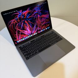 Apple MacBook Pro 13” PC Laptop Computer Touchbar 