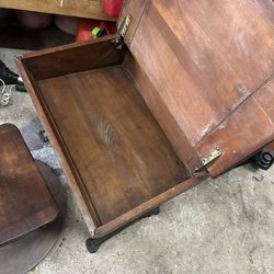 Antique Oak Cast Iron Wooden School Desk/chair