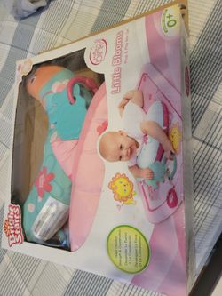 Bright Stars Tummy Time Mat