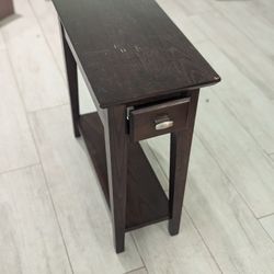 SIDE TABLE