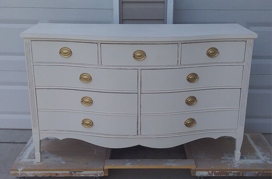 Gorgeous Harmony House Mid-Century Modern Bow Front Cherry Dresser with 7 Drawers
