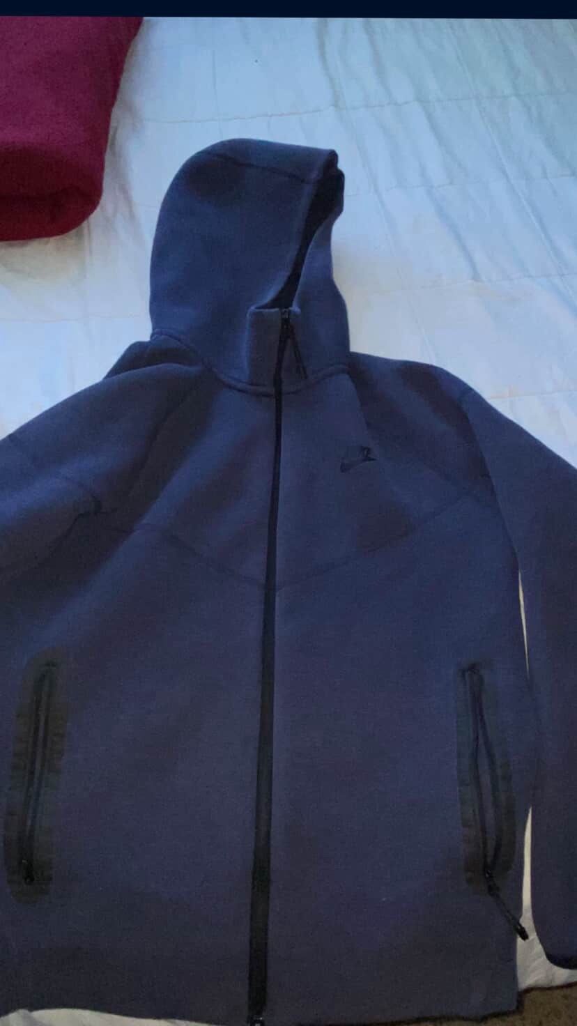 Dark Blue Tech