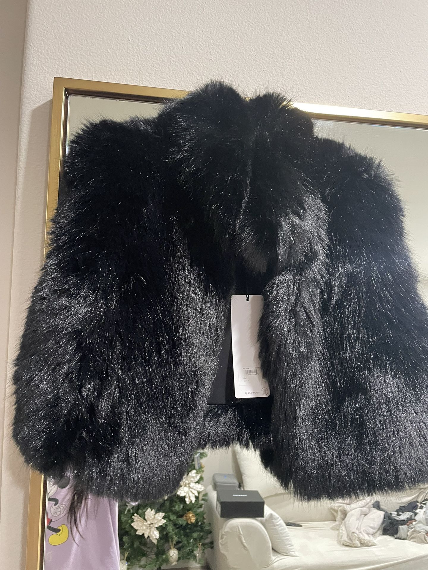 Alo Yoga Fur Vest