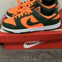New Nike Dunk Low Retro Miami Hurricanes Size 11 With Original Box