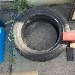 FREE- Spare Tire, Don't Know The Sizing You Can Use As A Planter plant Pot Vintage Rustic Farmhouse 