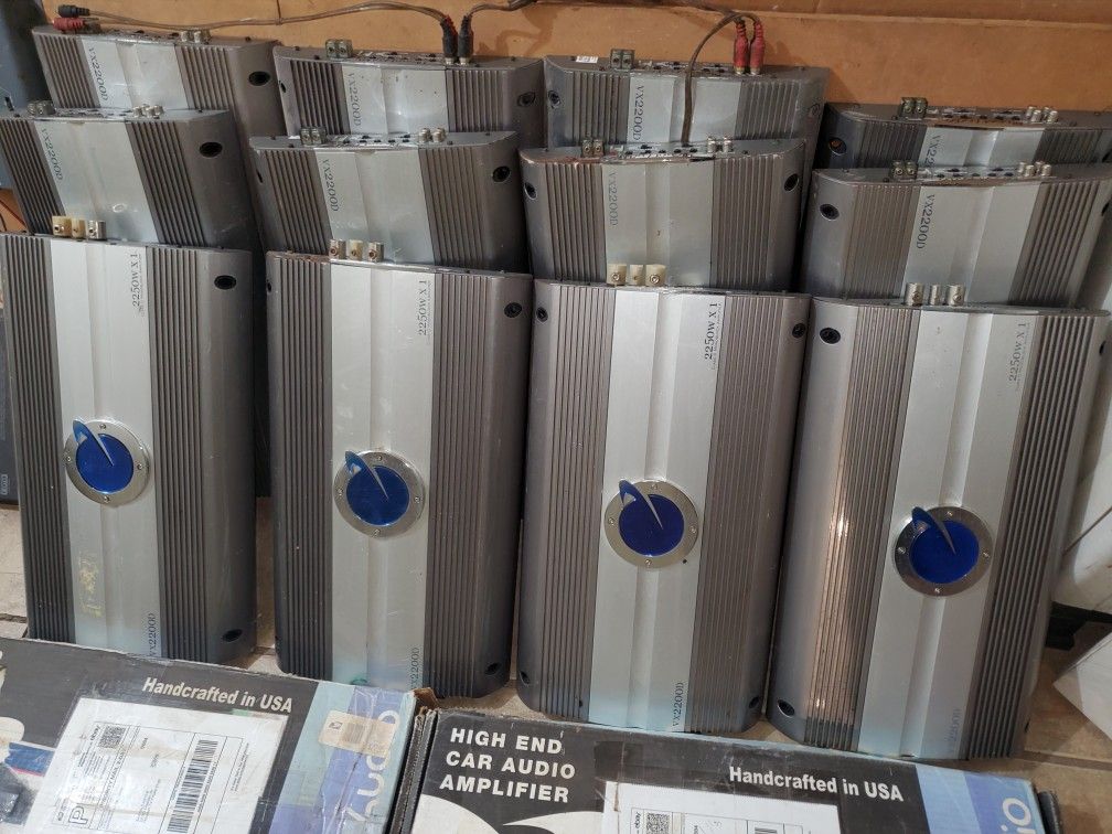 14-Planet audio VX2200D amps and 26- Quantum Audio QC12-1500 watt speakers