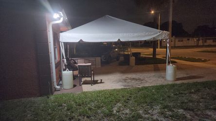 Tents for r,e,n,t
