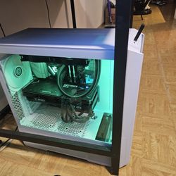 Gaming Computer And Monitor Lg 