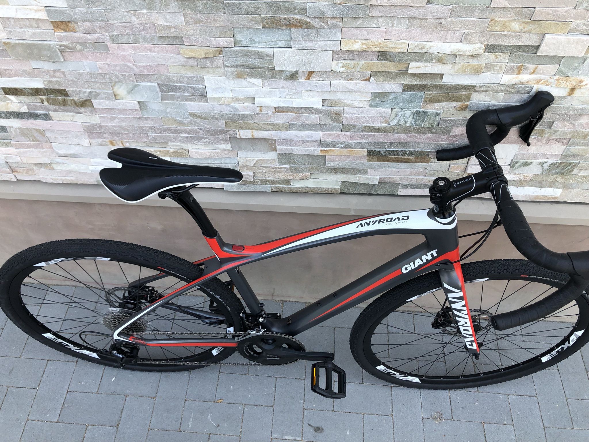 Giant anyroad cheap comax for sale