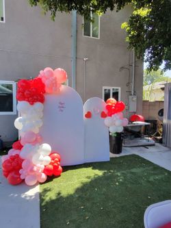 Balloon decoration