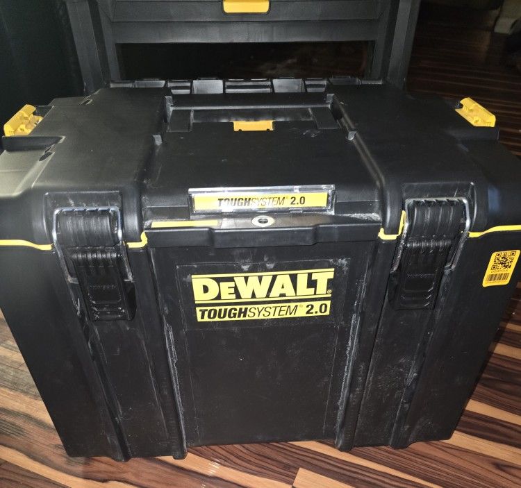 DeWalt ToughSystem 2.0 19.6 in. Rolling Tool Box Black/Yellow..