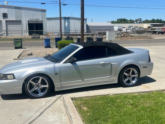 2000 Ford Mustang