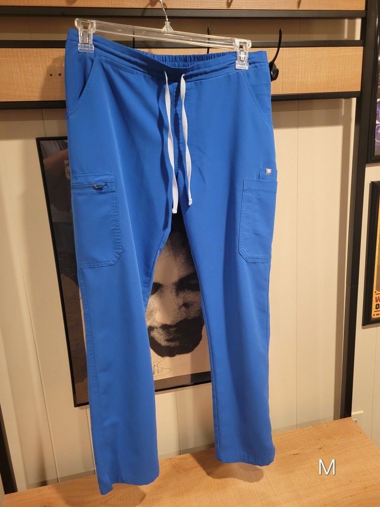 Figs scrub pants size M