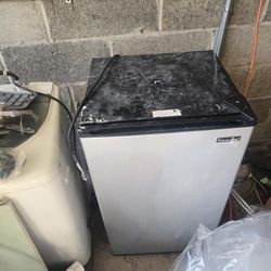 Mini Fridge