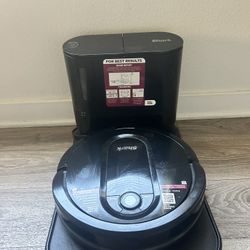 Shark Self Vaccum