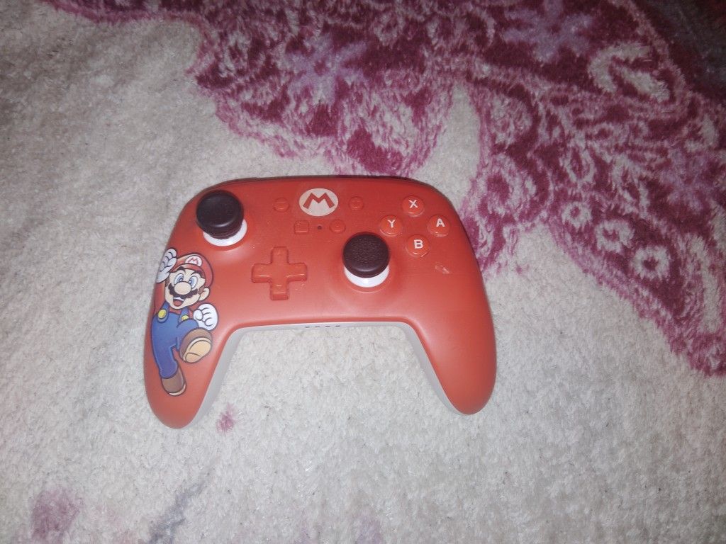 Nintendo Switch pro controller