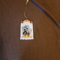 Disney Christmas Ornament 1997 Made In Thailand 
