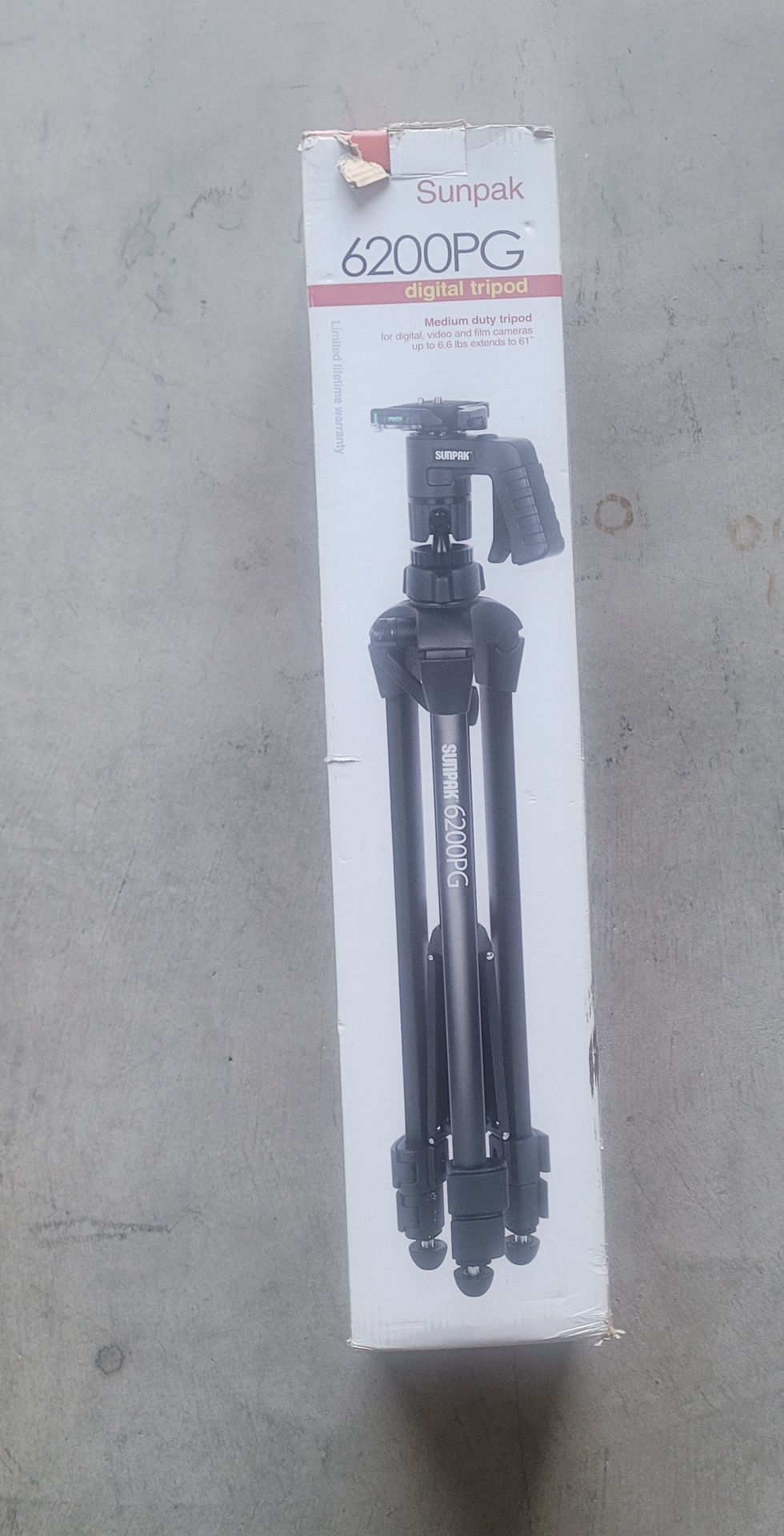 NWT Digital Tripod 