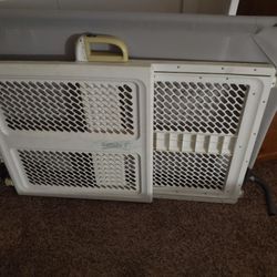 Baby/Dog Gate