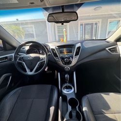 2015 Hyundai Veloster