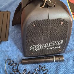 Pignose Lil' PA  Portable Speaker w Mic