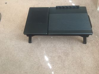 Laptop desk