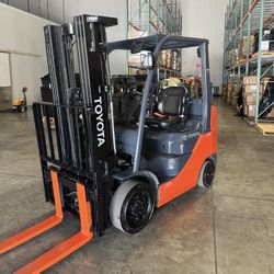 Toyota Forklift 5000 LBS