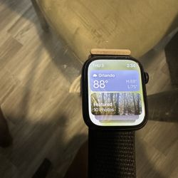 Apple Watch Series 9 (GPS + Cellular) 45mm Case - Aluminum