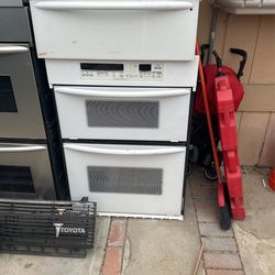 Microwave /oven
