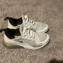Nike Air 270