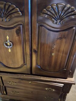 Bedroom set