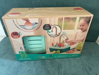 Toy Kitchen Sink Playset with Faucet Running Water