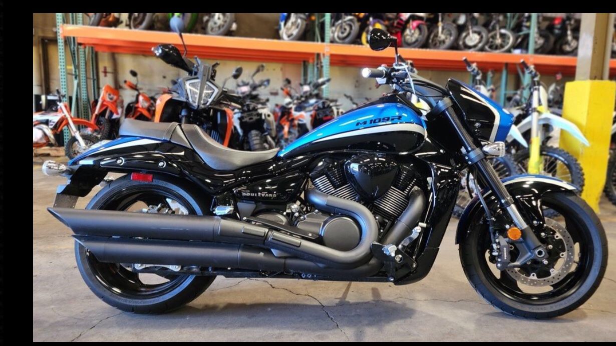 2022 Suzuki M109r Boss