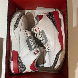 Jordan 3 Fire Red