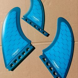 TERRAMAR SURFCO MR "BELLS  BEACH" TWIN SURFBOARD FIN W/TRAILER ALL BASES
