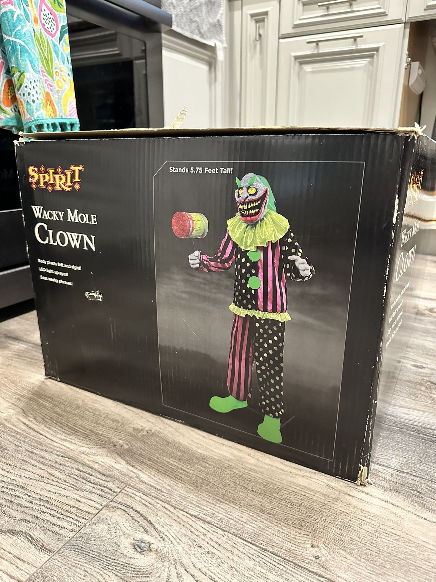 RARE 5.8 Foot Tall Wacky Mole Clown Animatronic For Halloween LED Eyes, Moves, & Has Different Sayings NEW IN BOX