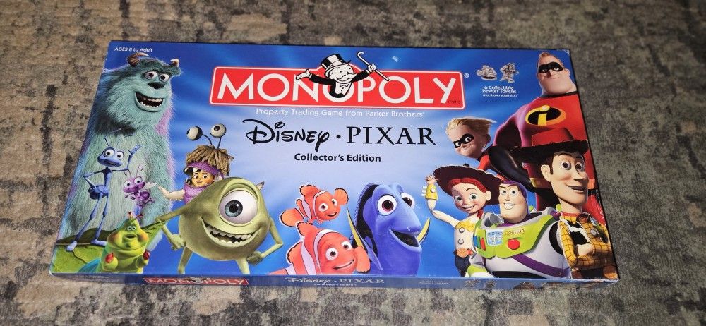 Monopoly Disney PIXAR Collectors Edition 2005 100% Complete Excellent Condition!