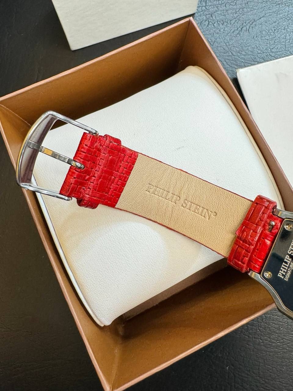 philip stein signature watch MOP dial diamond bezel red wicker strap philip stein signature watch MOP dial diamond bezel red  main image 2