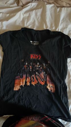 KISS band shirt
