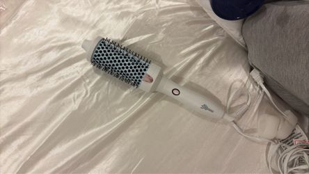 Mane Brush