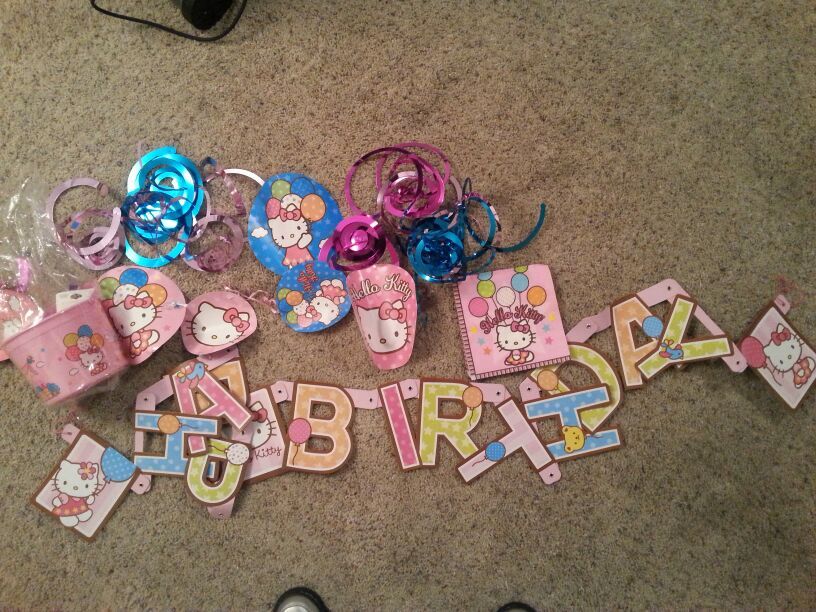 Girls Hello kitty Birthday decorations