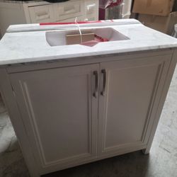 Sandon 35on Single Sink Midnight White Bath Vanity With Carrara Marble Top Assembled 