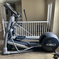 Precor EFX 576i Elliptical Trainer