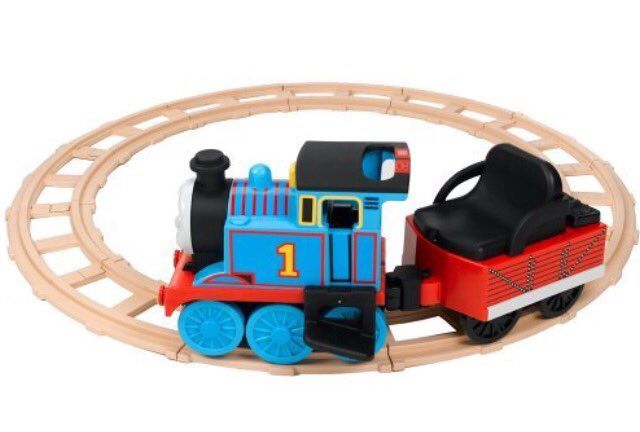 Peg Perego Thomas the Train Tank Engine Ride On
