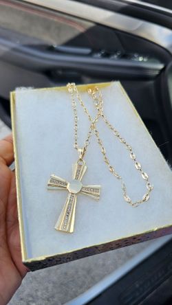 I Deliver 14k gold plated Chain