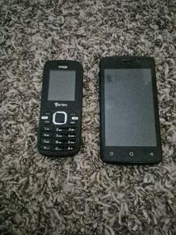 Broken phone as is